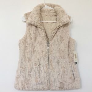 BNWT Gorgeous Faux Fur Vest
